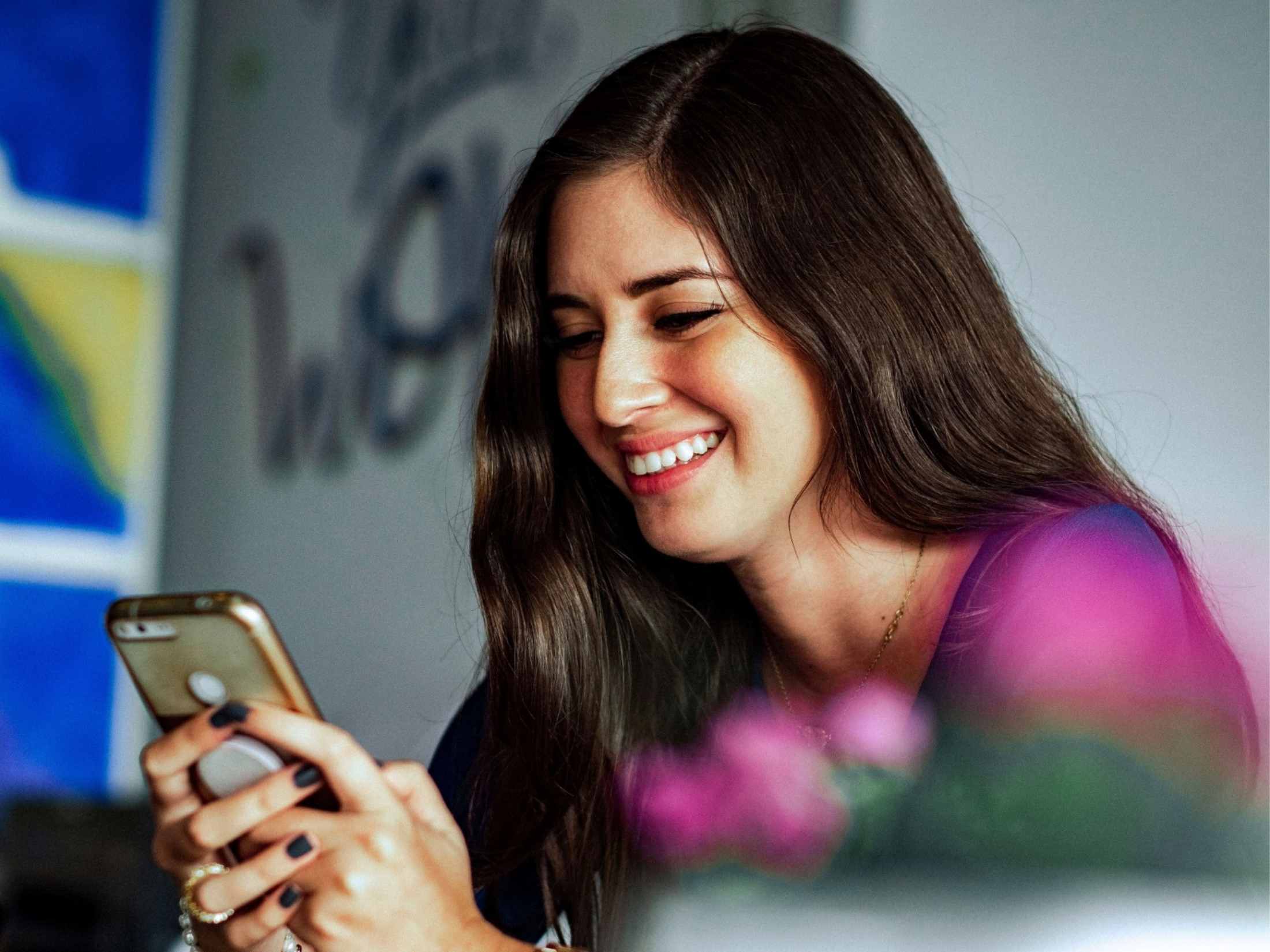 tendencias-trabajo-hibrido-empresas-estan-aplicando-2025